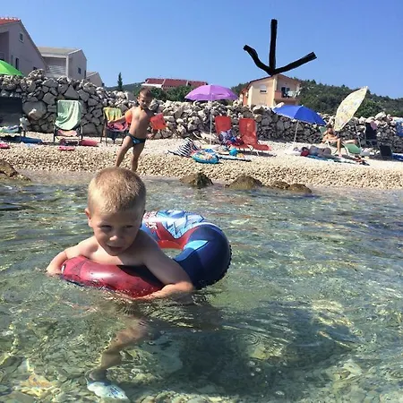 Holiday Pasman Pasaric *